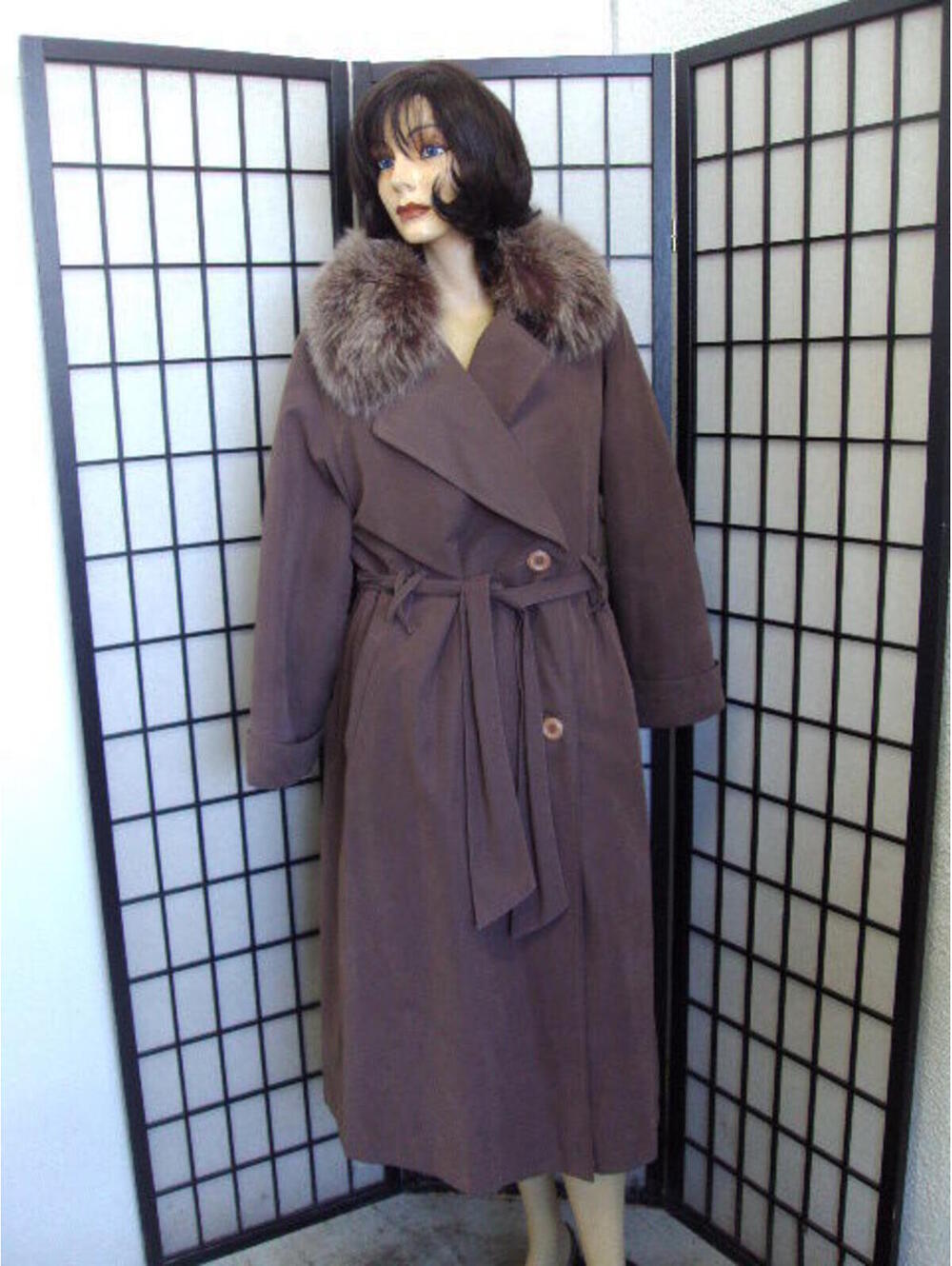 ! EXCELLENT BROWN RAIN COAT W/SHREARED RABBIT FUR LINING WOMEN WOMAN SIZE 8 M